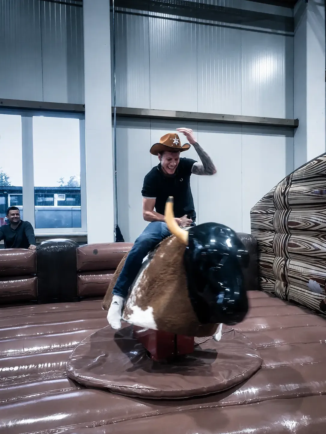 Bullriding beim AGS-Familienfest